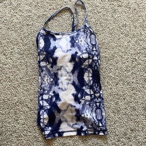 Lulu lemon tank